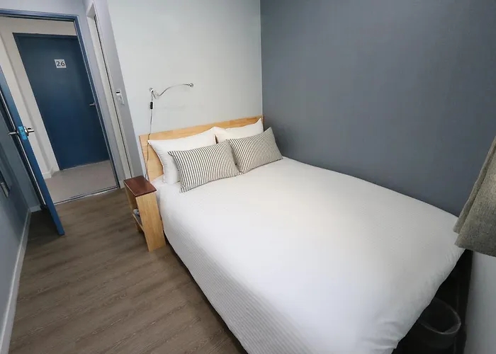 하 3*